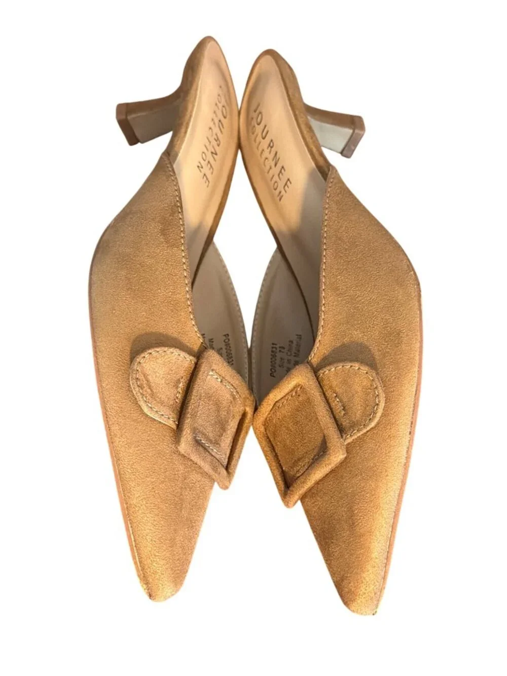 Journee Collection sleek pointed